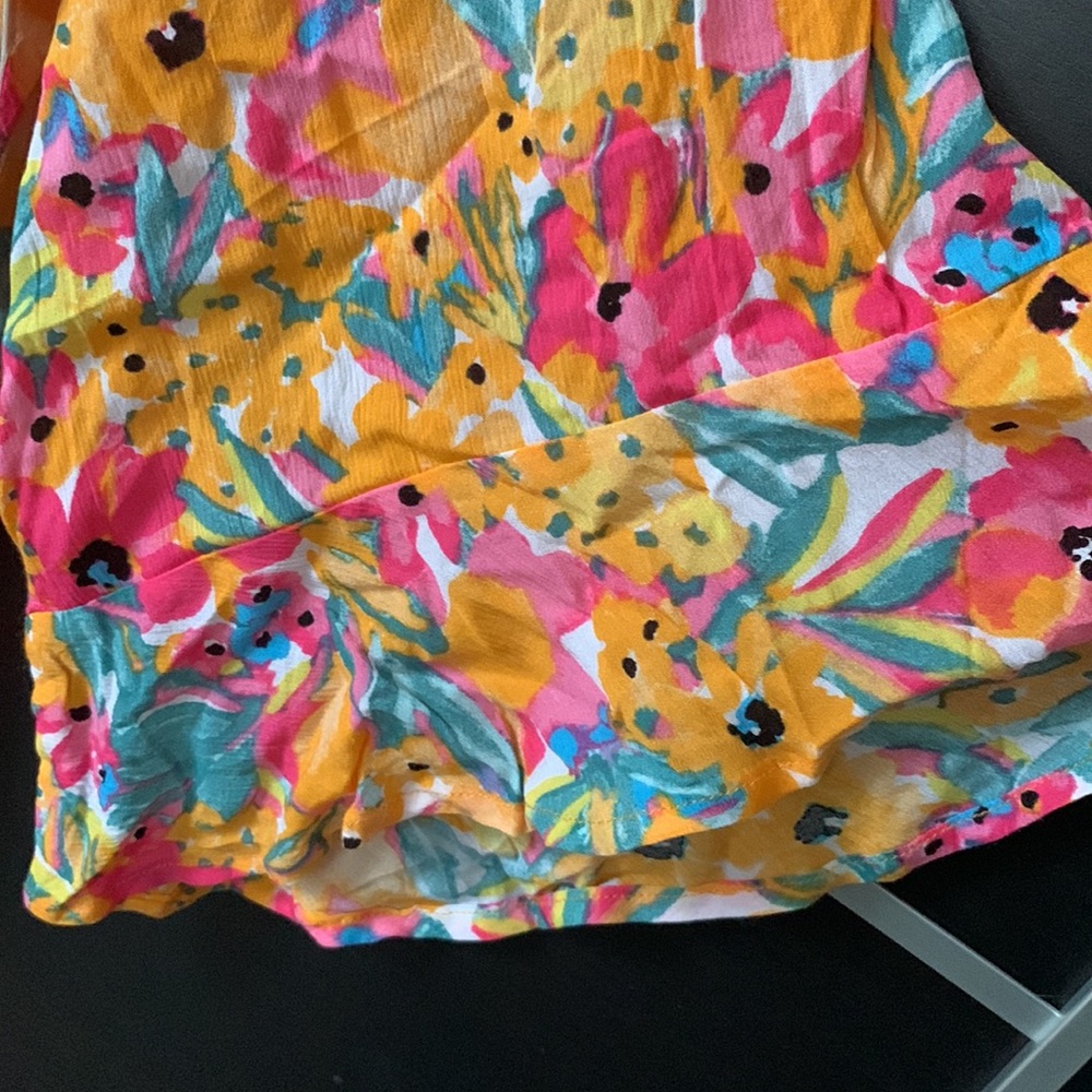 Anne Cole Flounce V Neck Tunic Cover Up - Picture 7 of 12